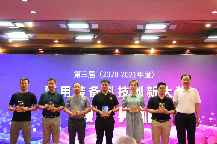 “2021企业鹏聚之夜”在深圳成功举办，思迈奥荣获第三届科技创新大奖